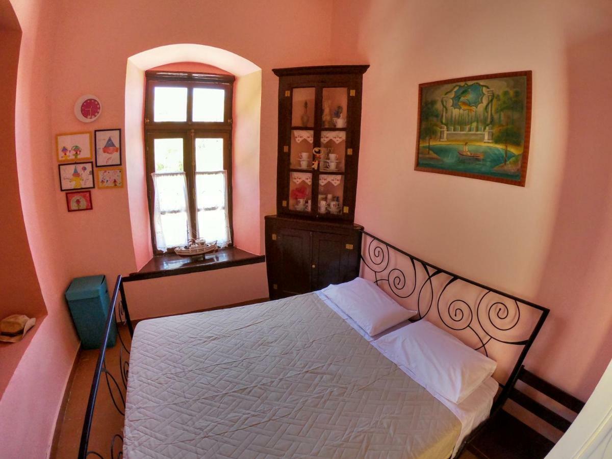 Moschos Mansion Vila Simi Exterior foto